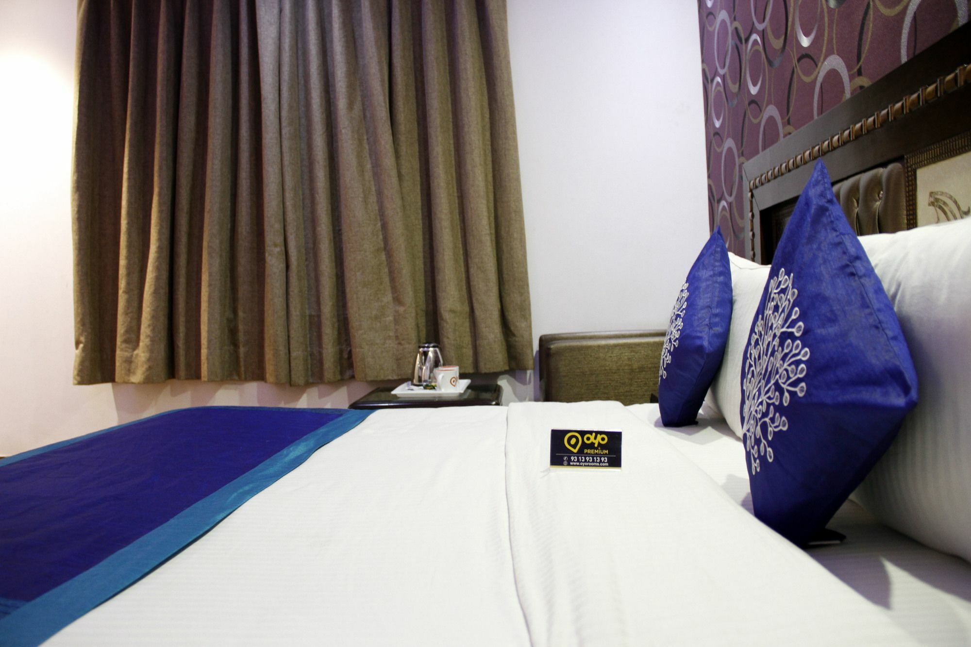 Hotel Waterfall Delhi  Exterior photo
